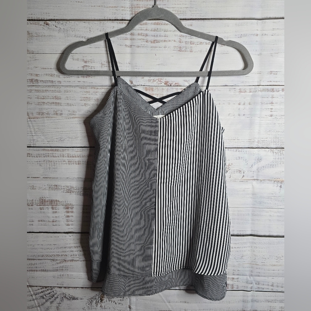 Mauricss Black & White‎ Striped Casual Blouse Tank Top Womans Size XS